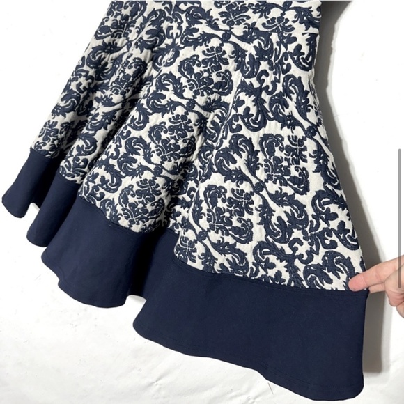 Mystic Cream Navy Textured Jacquard Fit And Flare Sleeveless Dress M - Picture 9 of 16